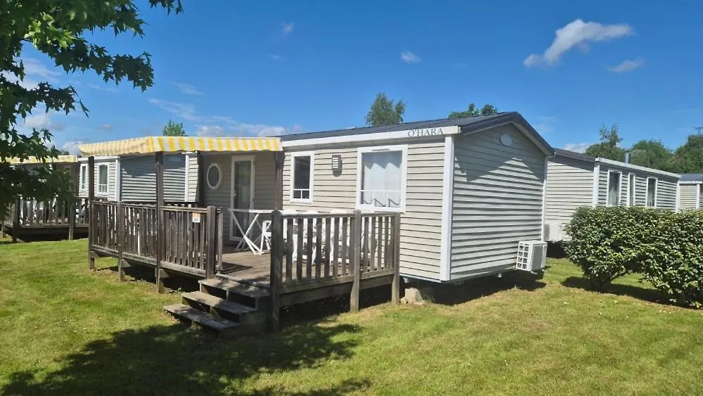 Кемпинг Magnifique Mobilhome Au Camping Le Chateau De Galaure Chateauneuf-de-Galaure Франция