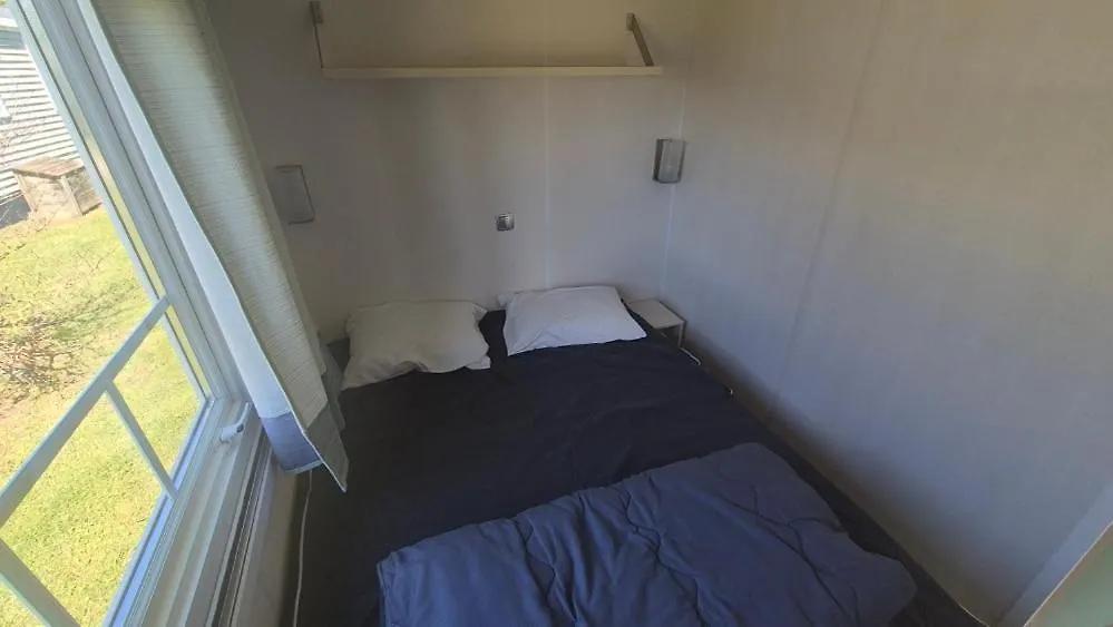 Кемпинг Magnifique Mobilhome Au Camping Le Chateau De Galaure Chateauneuf-de-Galaure